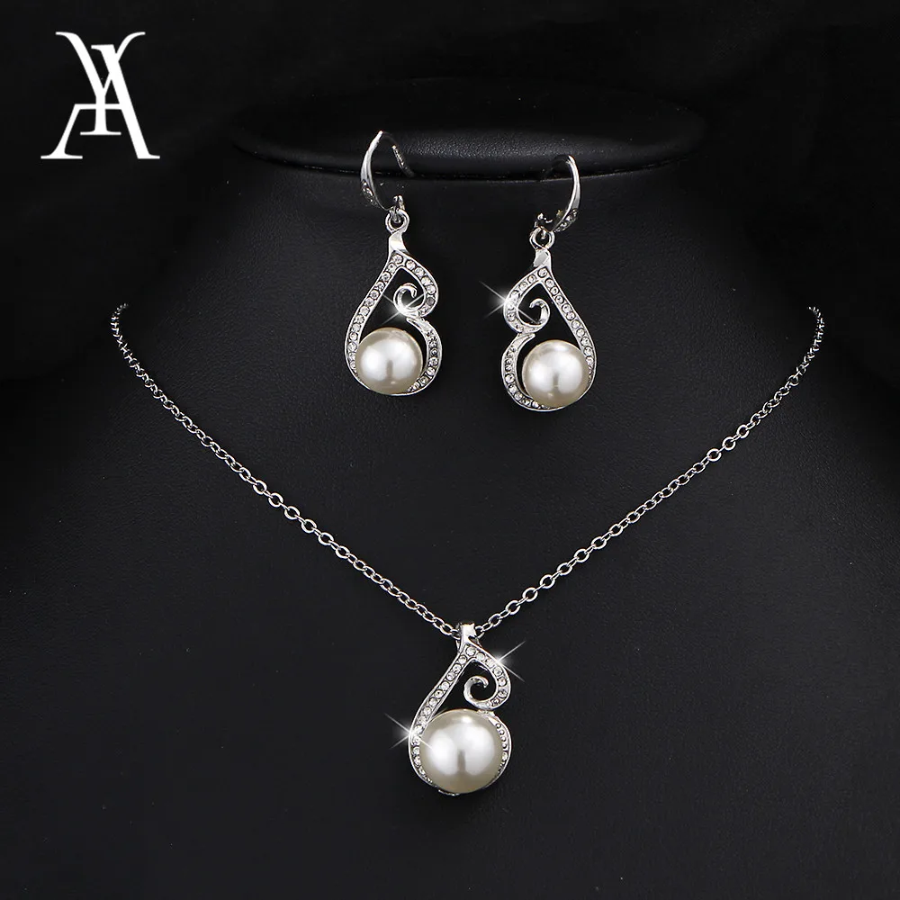AY Charm Simulated Pearl Jewelry Set Pendant Necklace with Dangle Earrings Silver Color Crystal African Wedding Jewelry Gift
AY Charm Simulated Pearl Jewelry Set Pendant Necklace with Dangle Earrings Silver Color Crystal African Wedding Jewelry Gift