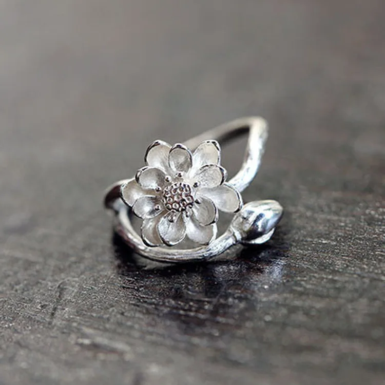 DreamySky 925 Sterling Silver Large Lotus Flower Rings For Women Wedding Finger Rings
DreamySky 925 Sterling Silver Large Lotus Flower Rings For Women Wedding Finger Rings