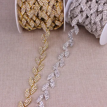 5 Yard/Roll Elegant Rhinestone Trimming For Bridal Dress Garment Sewing Style DIY Fashion accessories Rhinestone Chain RT-070
5 Yard/Roll Elegant Rhinestone Trimming For Bridal Dress Garment Sewing Style DIY Fashion accessories Rhinestone Chain RT-070