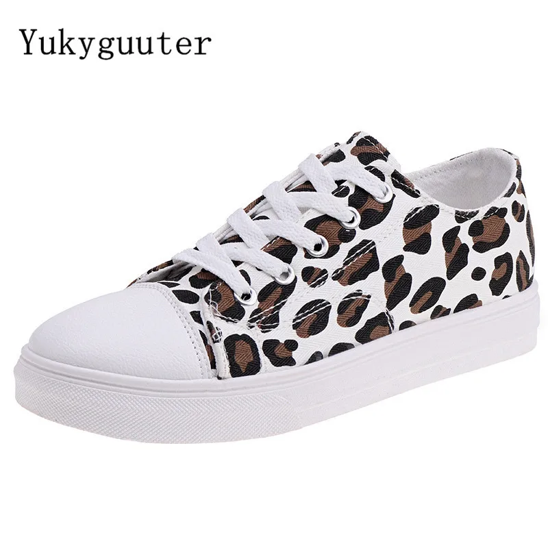 Women Skateboarding Canvas Shoes Leopard Sports Flats 2019 Light Weight Sneakers Outdoor Athletic Breathable Lace Up
Women Skateboarding Canvas Shoes Leopard Sports Flats 2019 Light Weight Sneakers Outdoor Athletic Breathable Lace Up
