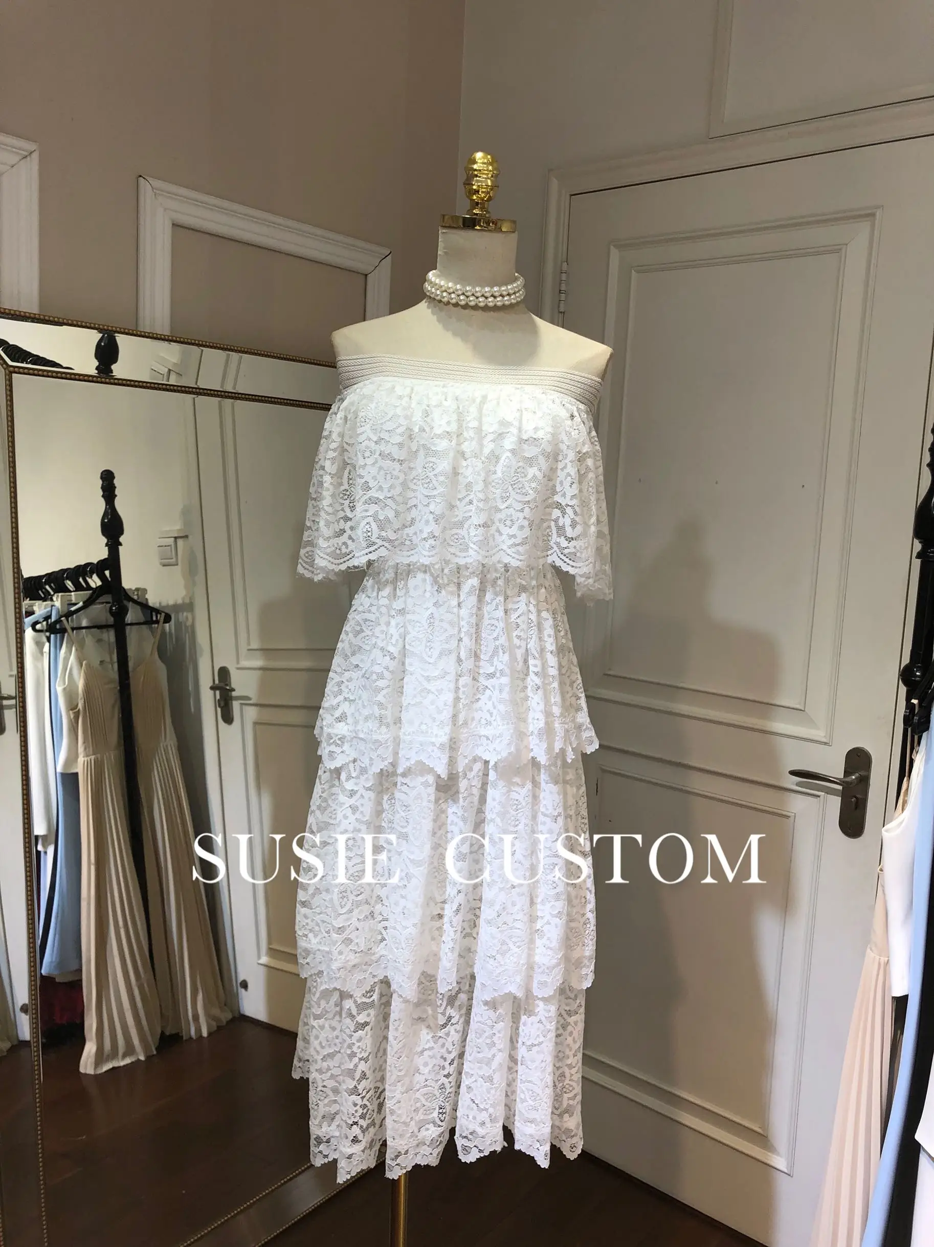 Word collar elastic elastic tight shoulders thin lace layer by layer long cake dress LL013
Word collar elastic elastic tight shoulders thin lace layer by layer long cake dress LL013