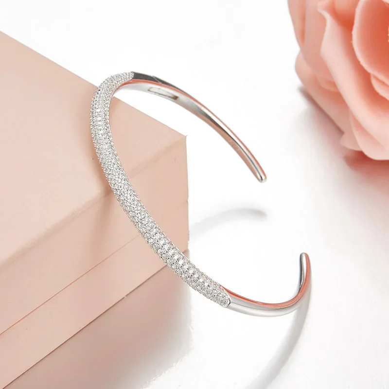 SLJELY Luxury Brand Design 925 Sterling Silver Micro Cubic Zirconia Stones CZ Bangle Women Lady Fashion Bracelet Cuff Jewelry
SLJELY Luxury Brand Design 925 Sterling Silver Micro Cubic Zirconia Stones CZ Bangle Women Lady Fashion Bracelet Cuff Jewelry