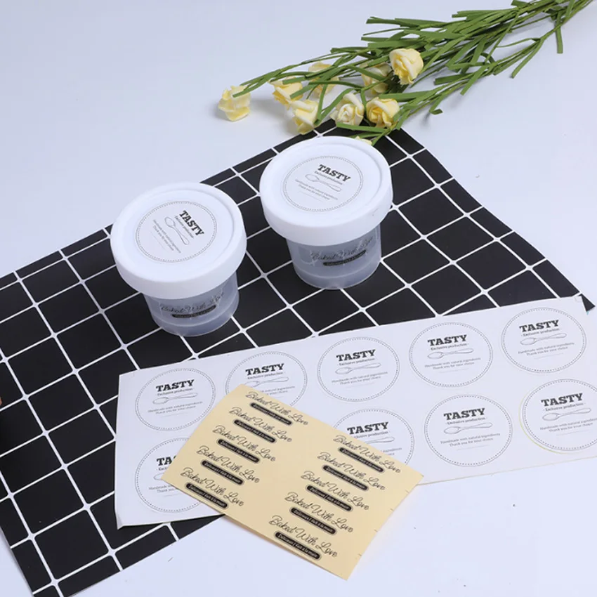 100pcs/lot Cute White Tasty Baked With Love Self-adhesive Kraft Paper Sticker DIY Paper Label Kid Stationery Stickers
100pcs/lot Cute White Tasty Baked With Love Self-adhesive Kraft Paper Sticker DIY Paper Label Kid Stationery Stickers