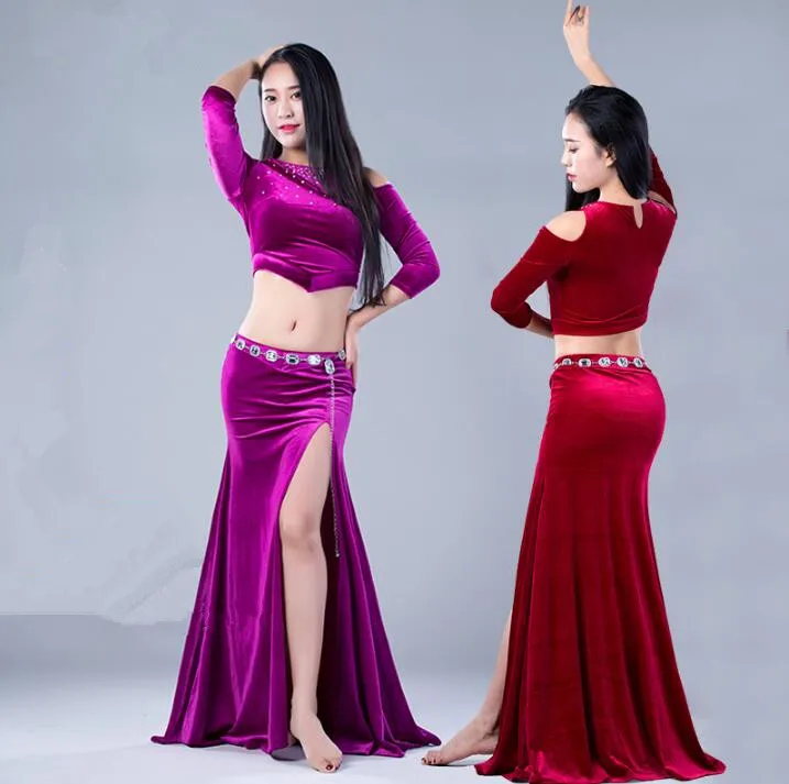 Autumn Winter Women 2 Piece Set Bellydance Costume Long Sleeve Velvet Blouse Side Slit Skirt Korea Design Red Green Black Rose
Autumn Winter Women 2 Piece Set Bellydance Costume Long Sleeve Velvet Blouse Side Slit Skirt Korea Design Red Green Black Rose