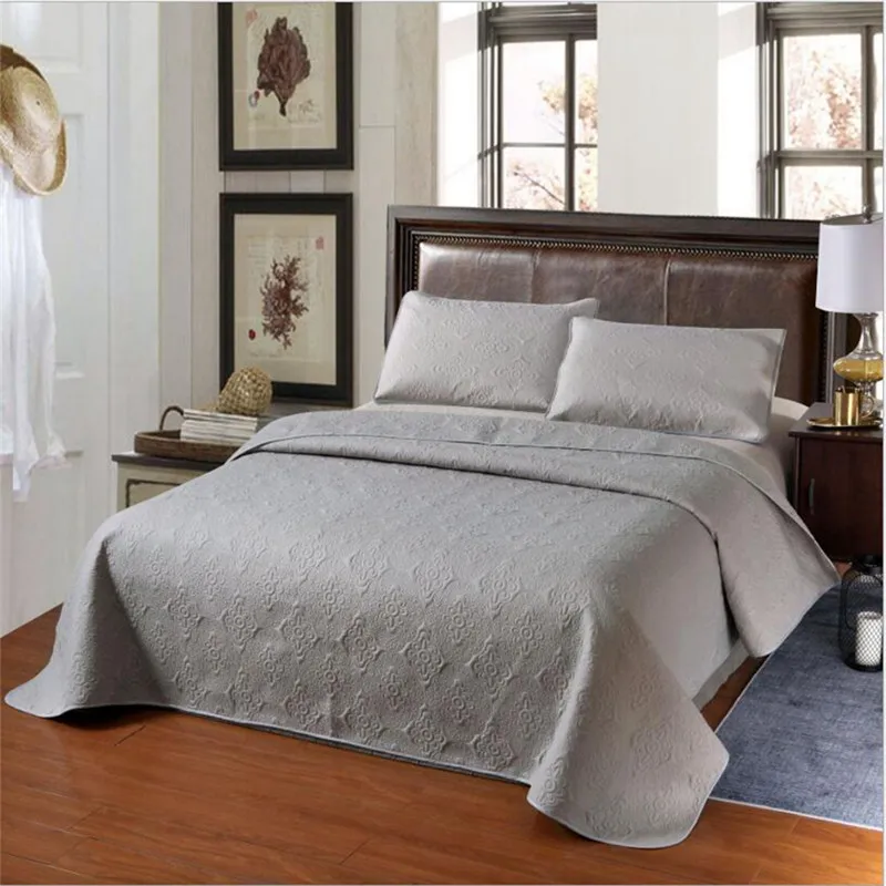 Luxury solid color bedspread embossing floral Comforter bedding set 3pcs bedclothes queen king size
Luxury solid color bedspread embossing floral Comforter bedding set 3pcs bedclothes queen king size