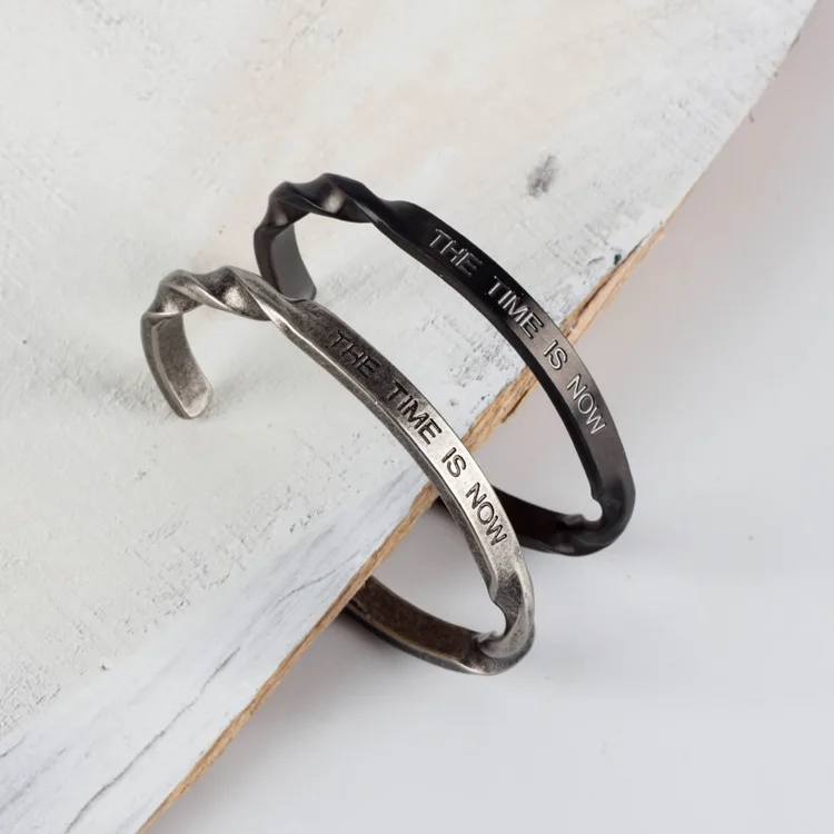 High Quality lettering The time is now Spiral Retro Opening Cuff Bangle Vintage Men Women lovers' Alloy Couple bracelets Jewelry
High Quality lettering The time is now Spiral Retro Opening Cuff Bangle Vintage Men Women lovers' Alloy Couple bracelets Jewelry