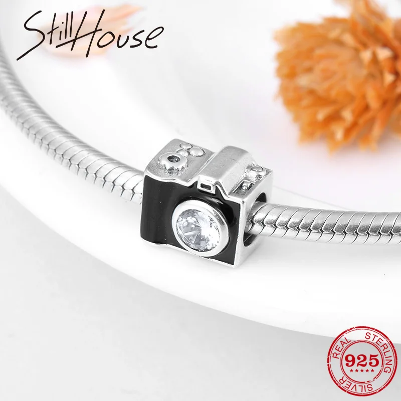 High Quality 925 Sterling Silver Beads Camera Model with clear CZ Charms Bead Fit Original pandora Bracelet Authentic pendant
High Quality 925 Sterling Silver Beads Camera Model with clear CZ Charms Bead Fit Original pandora Bracelet Authentic pendant