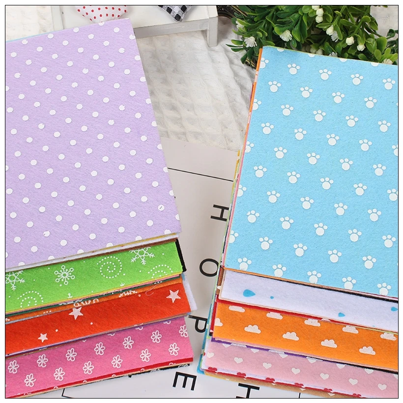 Snowflake Felt Craft felt Polyester Felt Fabric 100% Print 90PCS 1pack Combination Polyester Cloth Handmade Sewing Material15x15
Snowflake Felt Craft felt Polyester Felt Fabric 100% Print 90PCS 1pack Combination Polyester Cloth Handmade Sewing Material15x15