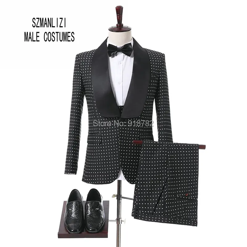 Costume Homme 2018 New Design Formal Wedding Groom Suit Black Suit White Dot Embroidery Suit Men Three Piece Suit Prom Party
Costume Homme 2018 New Design Formal Wedding Groom Suit Black Suit White Dot Embroidery Suit Men Three Piece Suit Prom Party