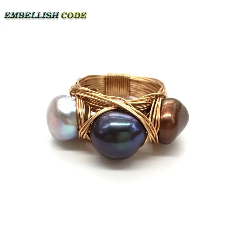 NEW Designer Bird Nest Style Small Size Baroque Pearls Grey Peacock Brown Coffee Color With Golden Wire Hand Make Ring
NEW Designer Bird Nest Style Small Size Baroque Pearls Grey Peacock Brown Coffee Color With Golden Wire Hand Make Ring