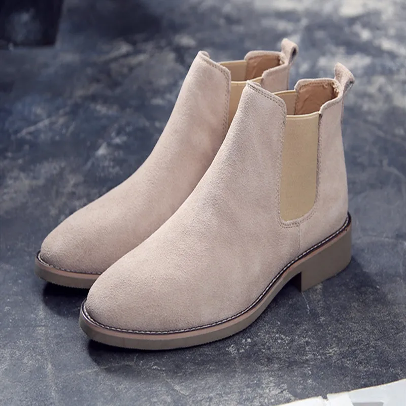 Autumn Chelsea Boots Men Suede Leather Luxury Men Ankle Boots Original Male Short Casual Shoes British Style Winter Spring Boot
Autumn Chelsea Boots Men Suede Leather Luxury Men Ankle Boots Original Male Short Casual Shoes British Style Winter Spring Boot