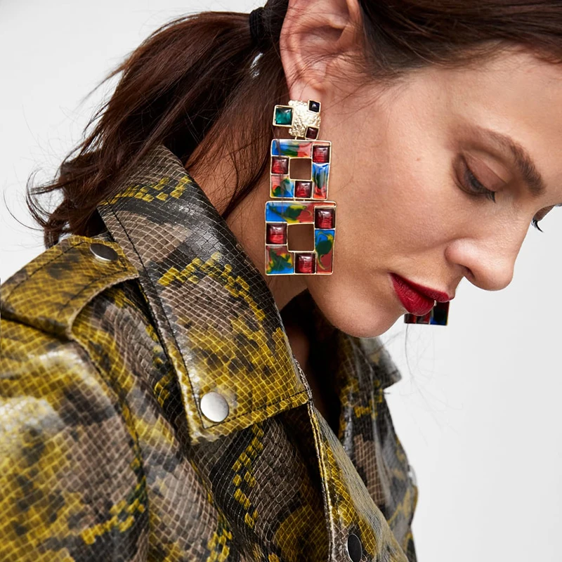 YONGMAN Geometric Earrings 2018 Women Fashion Hyperbole Rhinestone Dripping Designer Earrings For Women Luxury Red Drop Earrings
YONGMAN Geometric Earrings 2018 Women Fashion Hyperbole Rhinestone Dripping Designer Earrings For Women Luxury Red Drop Earrings