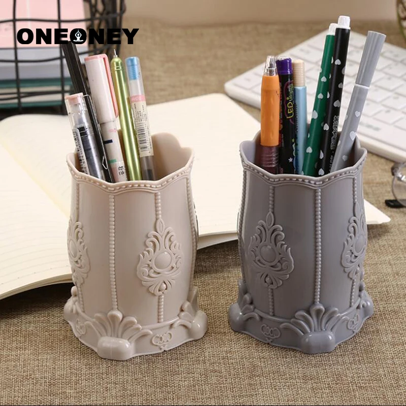 Oneoney 1pc European Style Storage Box Cosmetic Box Eyebrow Pencil Holder Multi-function Office Table Pen Holder Daily Use Home
Oneoney 1pc European Style Storage Box Cosmetic Box Eyebrow Pencil Holder Multi-function Office Table Pen Holder Daily Use Home