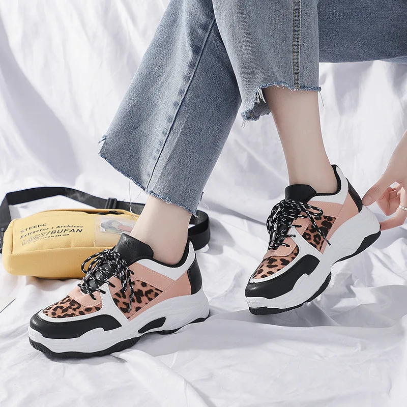 Women's sneakers 2019 spring and autumn thick leopard print running shoes large size comfortable wild women's sports shoes ZW-98
Women's sneakers 2019 spring and autumn thick leopard print running shoes large size comfortable wild women's sports shoes ZW-98