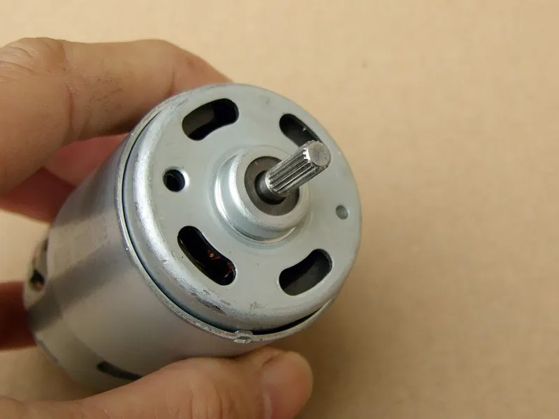 High power 600W high speed 15800 rpm high torque DC soya-bean milk machine motor
High power 600W high speed 15800 rpm high torque DC soya-bean milk machine motor