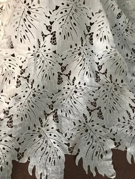 hot selling French tulle mesh Lace Fabric embroidered tulle Net Lace for wedding dress
hot selling French tulle mesh Lace Fabric embroidered tulle Net Lace for wedding dress