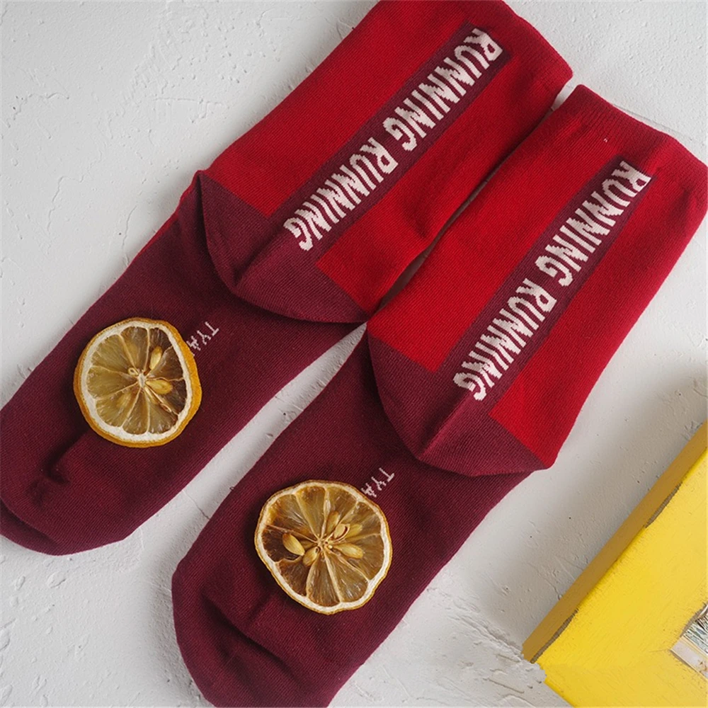 Men's Spring Autumn Cotton Sports Crew Socks Original Personality Letters Lemon Print Hip Hop Trend Fashion Funny Happy Socks
Men's Spring Autumn Cotton Sports Crew Socks Original Personality Letters Lemon Print Hip Hop Trend Fashion Funny Happy Socks