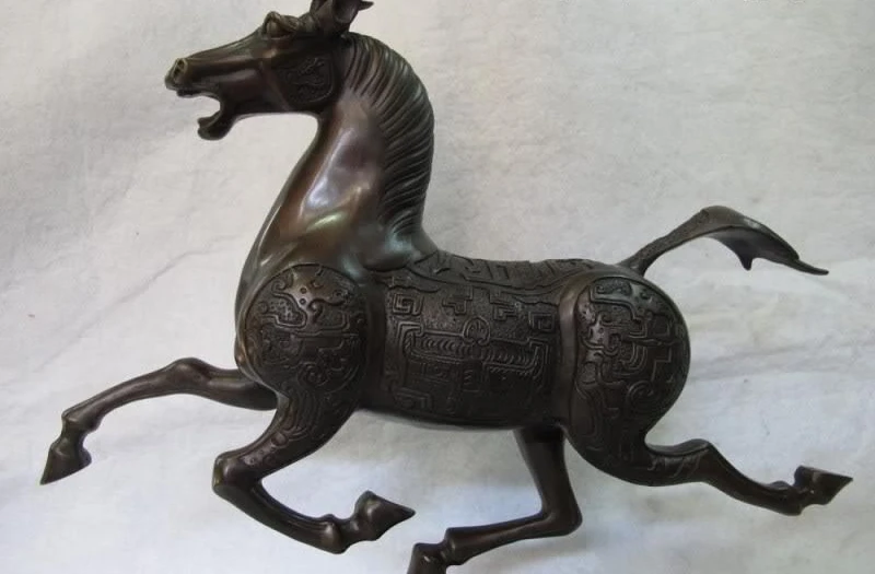 Chinese Pure Bronze Copper famous LOVELY HORSE hoof Fly swallow Art Horse Statue
Chinese Pure Bronze Copper famous LOVELY HORSE hoof Fly swallow Art Horse Statue