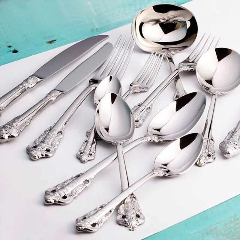 1pcs Luxury Silver Dinnerware Wedding Cutlery Stainless steel Dinner Set Steak Knife Fork Teaspoon Cafe Restaurant Tableware
1pcs Luxury Silver Dinnerware Wedding Cutlery Stainless steel Dinner Set Steak Knife Fork Teaspoon Cafe Restaurant Tableware