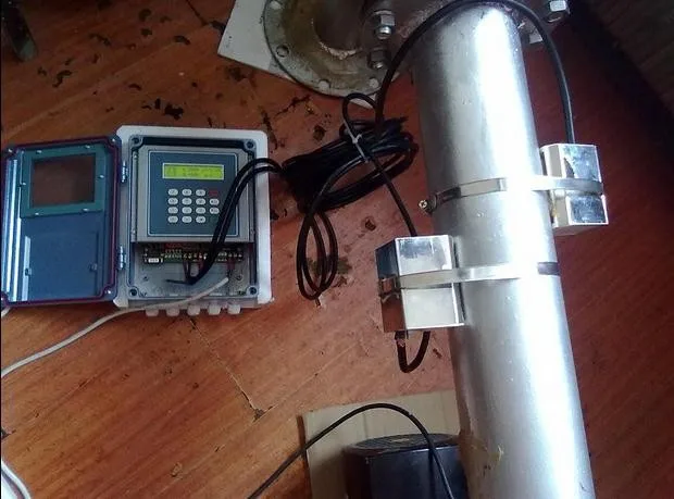 Fixed ultrasonic flow meter TDS-100F with M2 (DN50-700mm) wall-mount Outside the clip-on flowmeter
Fixed ultrasonic flow meter TDS-100F with M2 (DN50-700mm) wall-mount Outside the clip-on flowmeter