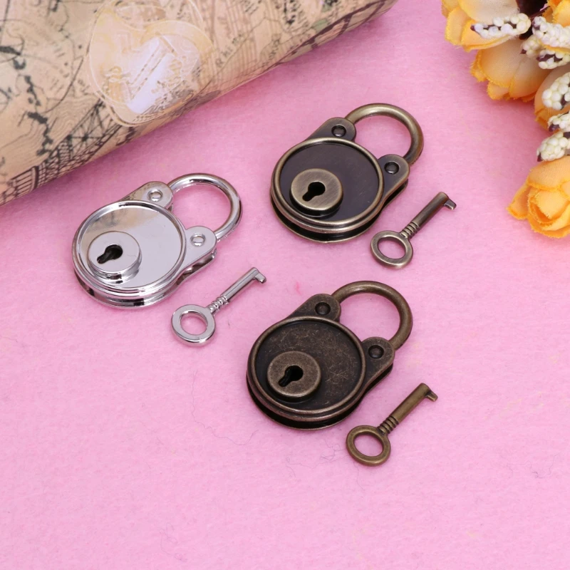 OOTDTY New Bear Vintage Old Antique Style Mini Archaize Padlocks Key Lock With key
OOTDTY New Bear Vintage Old Antique Style Mini Archaize Padlocks Key Lock With key
