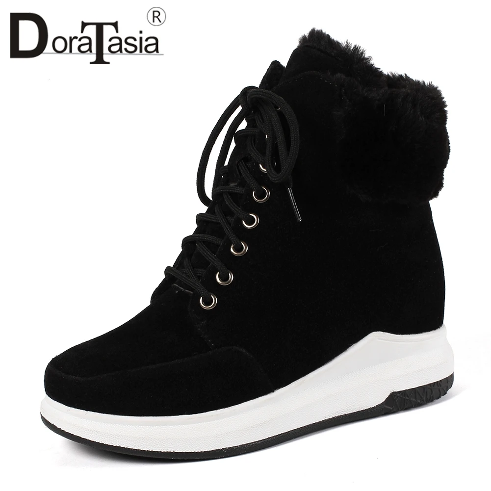 DoraTasia Large Size 33-43 Platform Winter Sneakers Women Winter Warm Fur Ankle Boots Female lace-up Wedges Shoes Woman
DoraTasia Large Size 33-43 Platform Winter Sneakers Women Winter Warm Fur Ankle Boots Female lace-up Wedges Shoes Woman