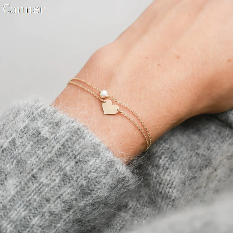 2019 New 2pcs/set Vintage Double Layers Slim Gold Chain Heart Bracelets For Women Men Simulated Pearl Fashion Charms Bracelet
2019 New 2pcs/set Vintage Double Layers Slim Gold Chain Heart Bracelets For Women Men Simulated Pearl Fashion Charms Bracelet