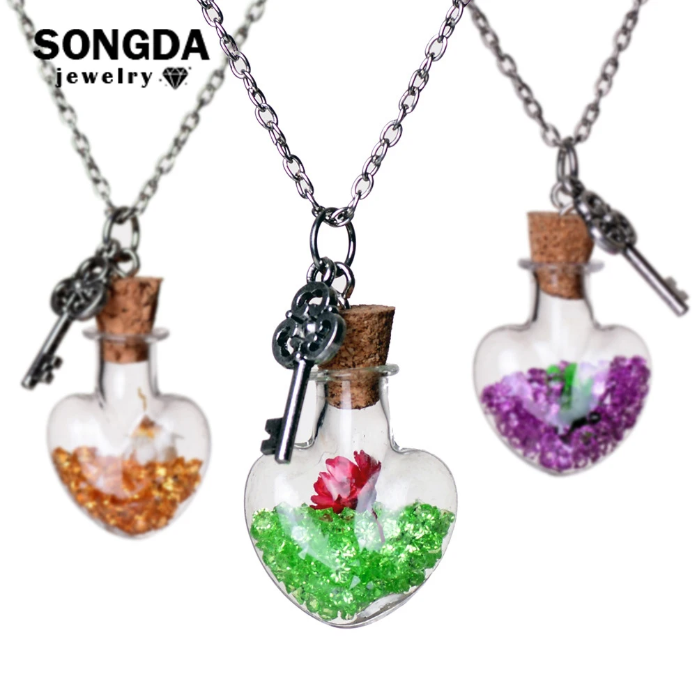 SONGDA Heart Shape Wishing Bottle Glass with Key Necklace Bottle Inside Dry Flower Lucky Crystal Stone Chain Pendant Necklace
SONGDA Heart Shape Wishing Bottle Glass with Key Necklace Bottle Inside Dry Flower Lucky Crystal Stone Chain Pendant Necklace