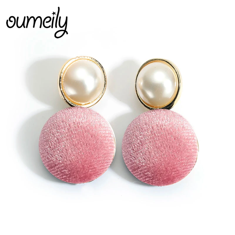 OUMEILY Boho Tassel Earrings Pink Indian Wedding Statement Earrings For Women Elegant Imitation Pearl Ball Pom Pom Earrings
OUMEILY Boho Tassel Earrings Pink Indian Wedding Statement Earrings For Women Elegant Imitation Pearl Ball Pom Pom Earrings