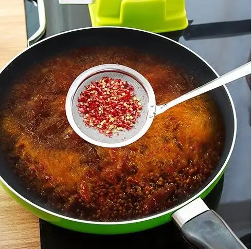 Stainless Steel Colander Filter Oil Spoon Fine Mesh Colander Sifter Sieve Kitchen Vegetable Strainer
Stainless Steel Colander Filter Oil Spoon Fine Mesh Colander Sifter Sieve Kitchen Vegetable Strainer