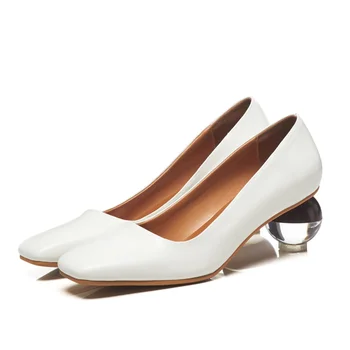 Maguidern spring autumn women's pump high quality leather and suede shoes fashion strange style heel women shoes
Maguidern spring autumn women's pump high quality leather and suede shoes fashion strange style heel women shoes
