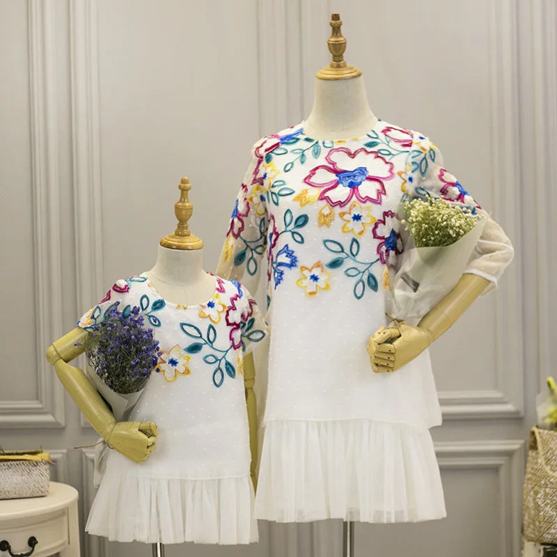 Family Matching Outfit Summer Mom Daughter Dress Mother Daughter Dresses Floral O -neck Mom and Daughter Dress Clothes for Girl
Family Matching Outfit Summer Mom Daughter Dress Mother Daughter Dresses Floral O -neck Mom and Daughter Dress Clothes for Girl