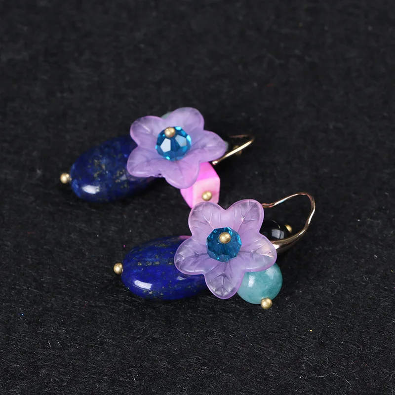 Femininity earrings Natural lapis lazuli Flower pendant earrings 24 k BaoJinEr hook
Femininity earrings Natural lapis lazuli Flower pendant earrings 24 k BaoJinEr hook