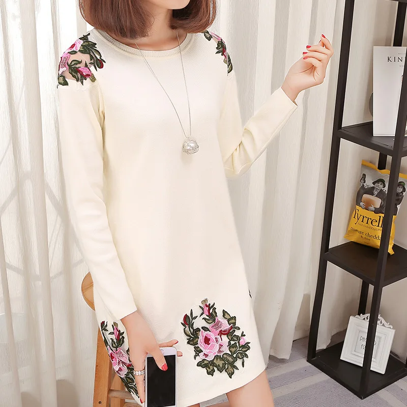 Plus Size XL XXL XXXL Fashion 2019 Women Autumn Winter New Knitted Dress Long Sleeve Flower Embroidery Mini Sweater Dresses 1433
Plus Size XL XXL XXXL Fashion 2019 Women Autumn Winter New Knitted Dress Long Sleeve Flower Embroidery Mini Sweater Dresses 1433