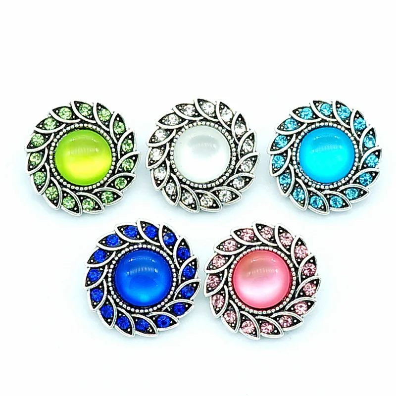 Fashion beauty colorful Rotating rhinestone 18MM snap buttons fit snap bracelet snap jewelry wholesale KZ3050
Fashion beauty colorful Rotating rhinestone 18MM snap buttons fit snap bracelet snap jewelry wholesale KZ3050