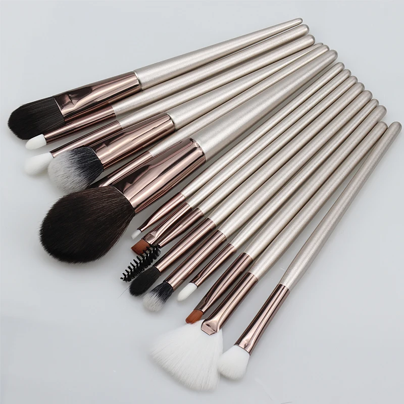 15Pcs New Fashionable Brushes Contour Blush Makeup Professional Foundation Eyeshadow Eyebrow Powder Make Up Brush Cosmetic Tools
15Pcs New Fashionable Brushes Contour Blush Makeup Professional Foundation Eyeshadow Eyebrow Powder Make Up Brush Cosmetic Tools