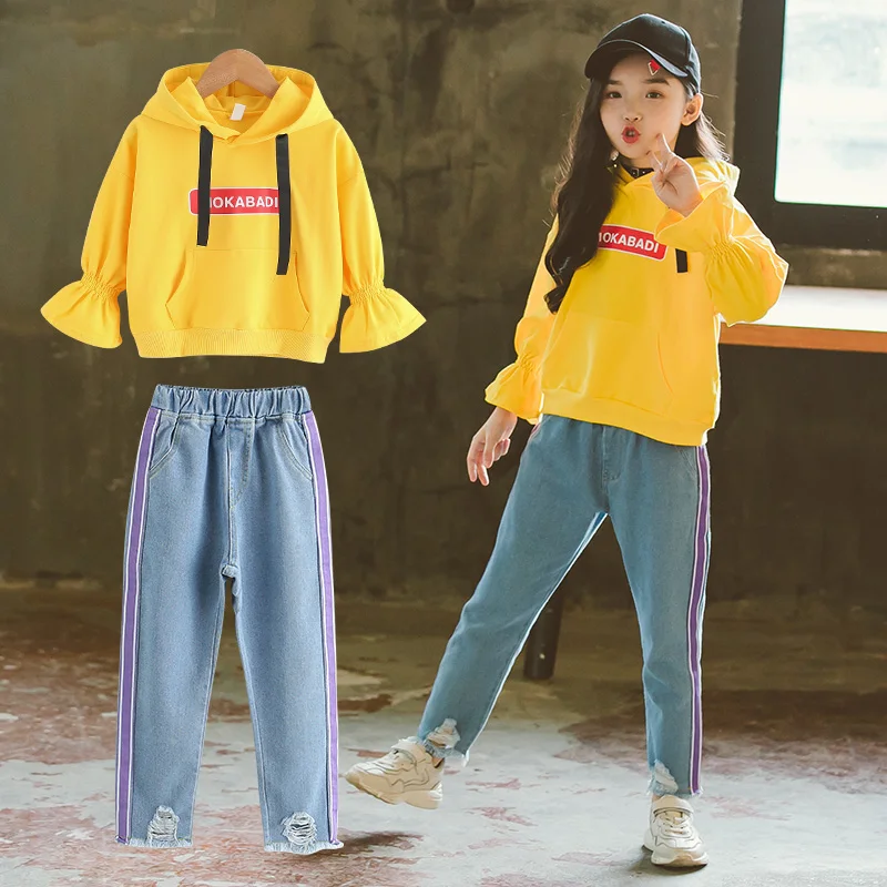 2019 Girls Fall Set Fashion Long Sleeve Top Jeans 2 Piece Set Children's Wear Kids Set high quality two-piece girls clothing set
2019 Girls Fall Set Fashion Long Sleeve Top Jeans 2 Piece Set Children's Wear Kids Set high quality two-piece girls clothing set