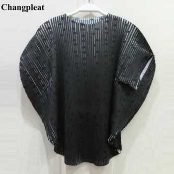 Changpleat 2019 Summer New Women Loose T-shirts Tops Miyak Pleated Fashion irregular O-neck Large Size Female T-shirt Tide T9090
Changpleat 2019 Summer New Women Loose T-shirts Tops Miyak Pleated Fashion irregular O-neck Large Size Female T-shirt Tide T9090