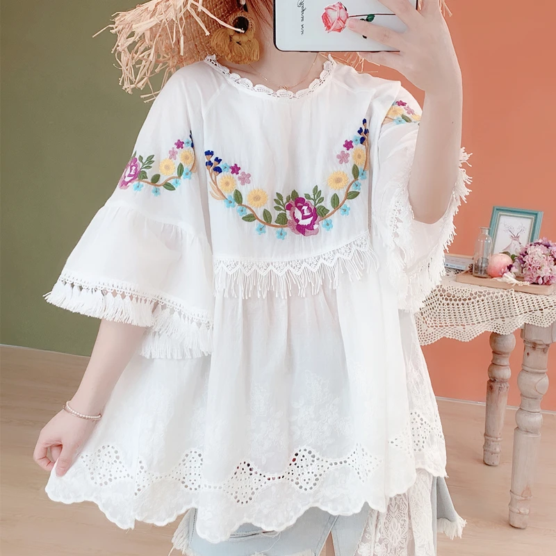 Bohemian Ethnic Women Flare Sleeve Loose Shirt Mori Girl Cotton and Linen Floral Embroidery White Shirt Women Blouses Tunic Tops
Bohemian Ethnic Women Flare Sleeve Loose Shirt Mori Girl Cotton and Linen Floral Embroidery White Shirt Women Blouses Tunic Tops