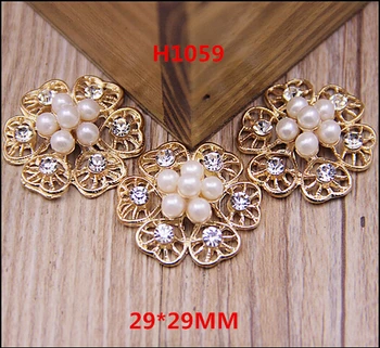 Wholesale Trendy Pearls Core Rhinestone hollow out hearts decoration alloy gold-color flowers shape charm diy phone shell patch
Wholesale Trendy Pearls Core Rhinestone hollow out hearts decoration alloy gold-color flowers shape charm diy phone shell patch