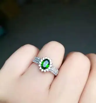 Natural green diopside stone Ring Natural gemstone Ring S925 sterling silver trendy Diana round women's girl party fine Jewelry
Natural green diopside stone Ring Natural gemstone Ring S925 sterling silver trendy Diana round women's girl party fine Jewelry
