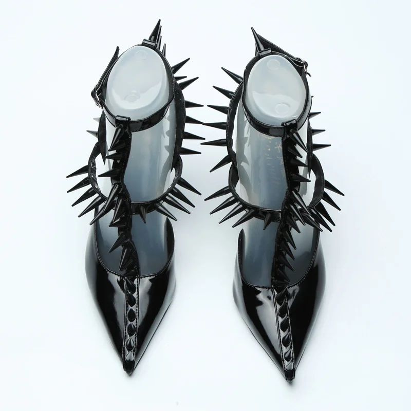 Pointed Toe High Thin Heel Women Shoes Stylish Rivets Embellished Women Pumps Chic Runway Star Dress Party Buckle Shoes Wedding
Pointed Toe High Thin Heel Women Shoes Stylish Rivets Embellished Women Pumps Chic Runway Star Dress Party Buckle Shoes Wedding