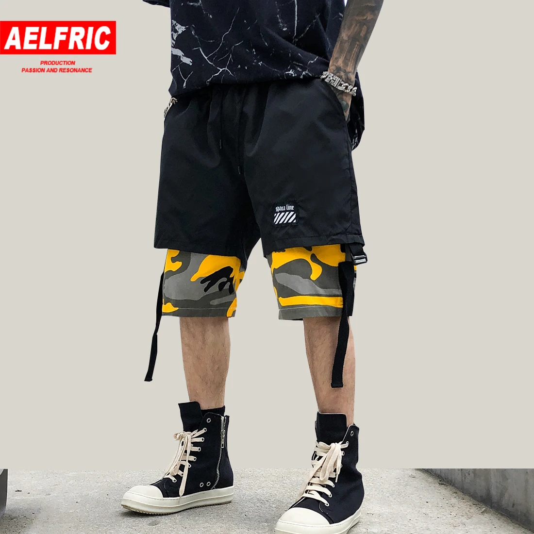 AELFRIC Color Block Design Harem Shorts Ribbons Jogger Mens 2019 Summer Fashion Harajuku Shorts Streetwear Hip Hop Sweatpants
AELFRIC Color Block Design Harem Shorts Ribbons Jogger Mens 2019 Summer Fashion Harajuku Shorts Streetwear Hip Hop Sweatpants