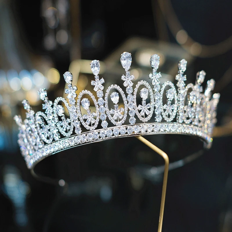 Paved Full Cubic Zircon Tiara Zirconia Vintage Crown CZ Diadema Bridal Coroa Wedding Hair Accessories Bijoux Cheveux WIGO1317
Paved Full Cubic Zircon Tiara Zirconia Vintage Crown CZ Diadema Bridal Coroa Wedding Hair Accessories Bijoux Cheveux WIGO1317
