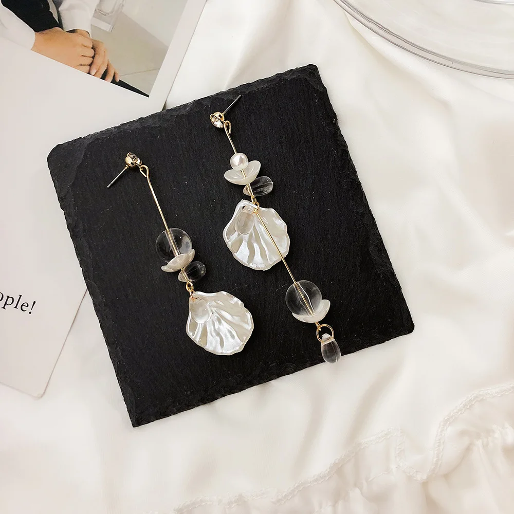 2019 Korean Fashion Waterdrop Shell Flower Asymmetric Earrings Long-style Literary And Art Earrings For Women tassel earriing
2019 Korean Fashion Waterdrop Shell Flower Asymmetric Earrings Long-style Literary And Art Earrings For Women tassel earriing