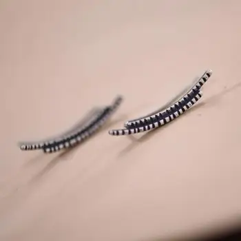 100% Genuine Antique 925 Sterling Silver Clip Earrings Straight Ear Clips Earring No Pierced Allergy Free Jewelry Drop Shipping
100% Genuine Antique 925 Sterling Silver Clip Earrings Straight Ear Clips Earring No Pierced Allergy Free Jewelry Drop Shipping