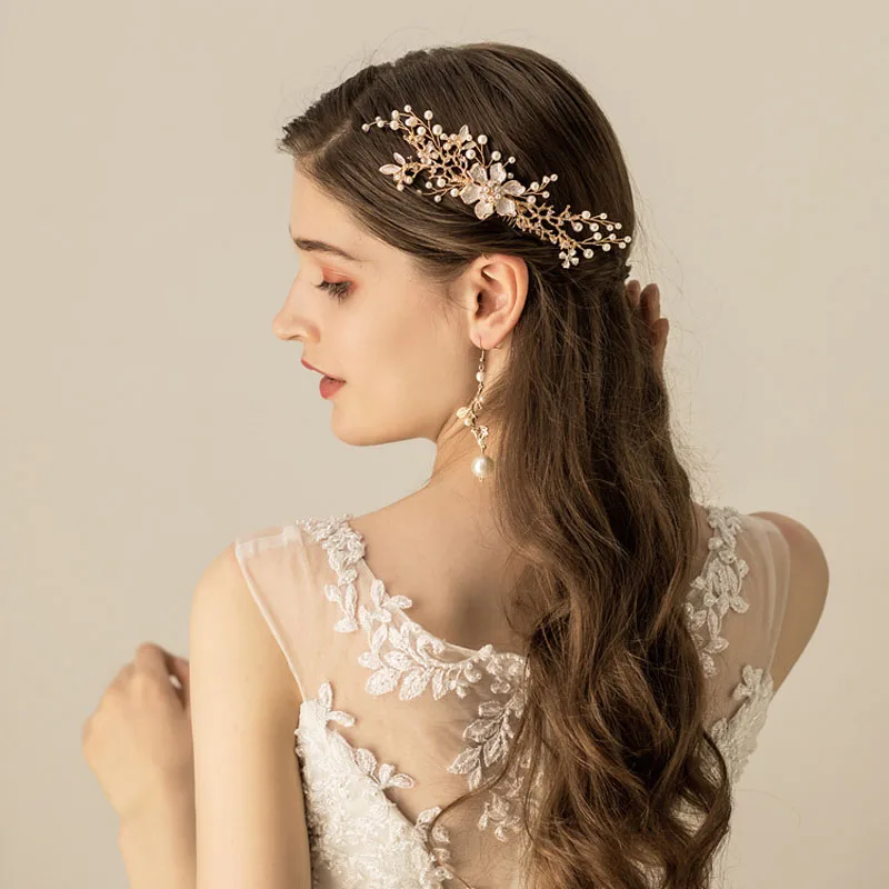 SLBRIDAL Handmade Gold Alloy Crystal Rhinestone Pearls Flower Wedding Hair Comb Bridal Headdress Hair Accessories Women Jewelry
SLBRIDAL Handmade Gold Alloy Crystal Rhinestone Pearls Flower Wedding Hair Comb Bridal Headdress Hair Accessories Women Jewelry