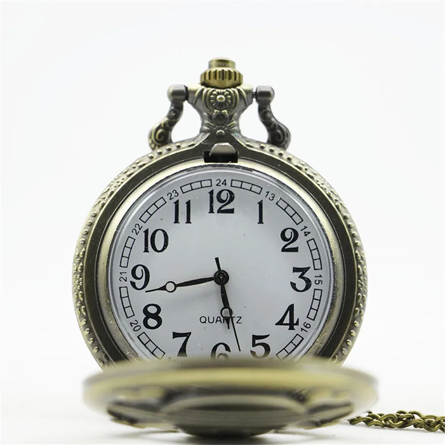 Vintage-Fashion-Quartz-Pocket-Watch-Steampunk-Women-Man-Necklace-Pendant-with-Chain-CF1014 (1)