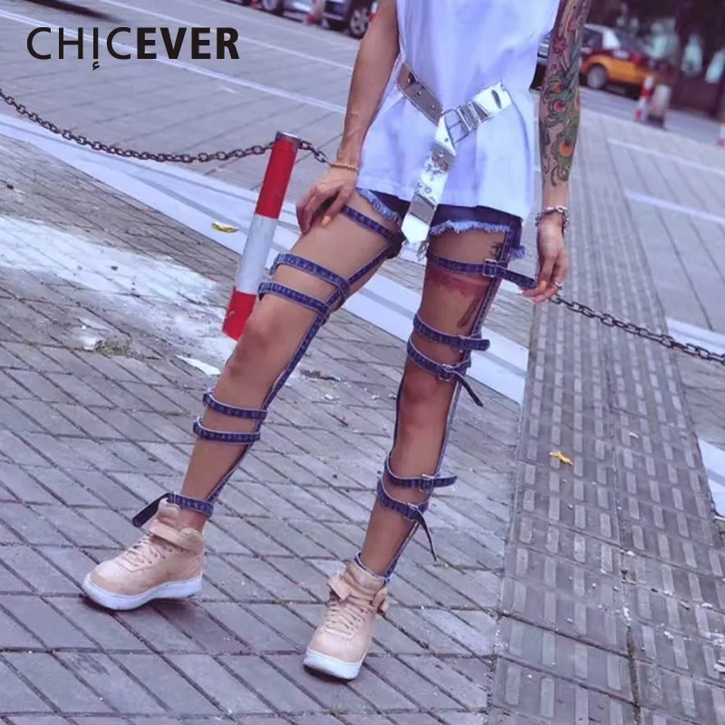 CHICEVER Summer Streetwear Hole Hollow Out Bule Denim Pant For Women High Waist Button Fly Pockets Bandage Female Jeans 2019 New
CHICEVER Summer Streetwear Hole Hollow Out Bule Denim Pant For Women High Waist Button Fly Pockets Bandage Female Jeans 2019 New