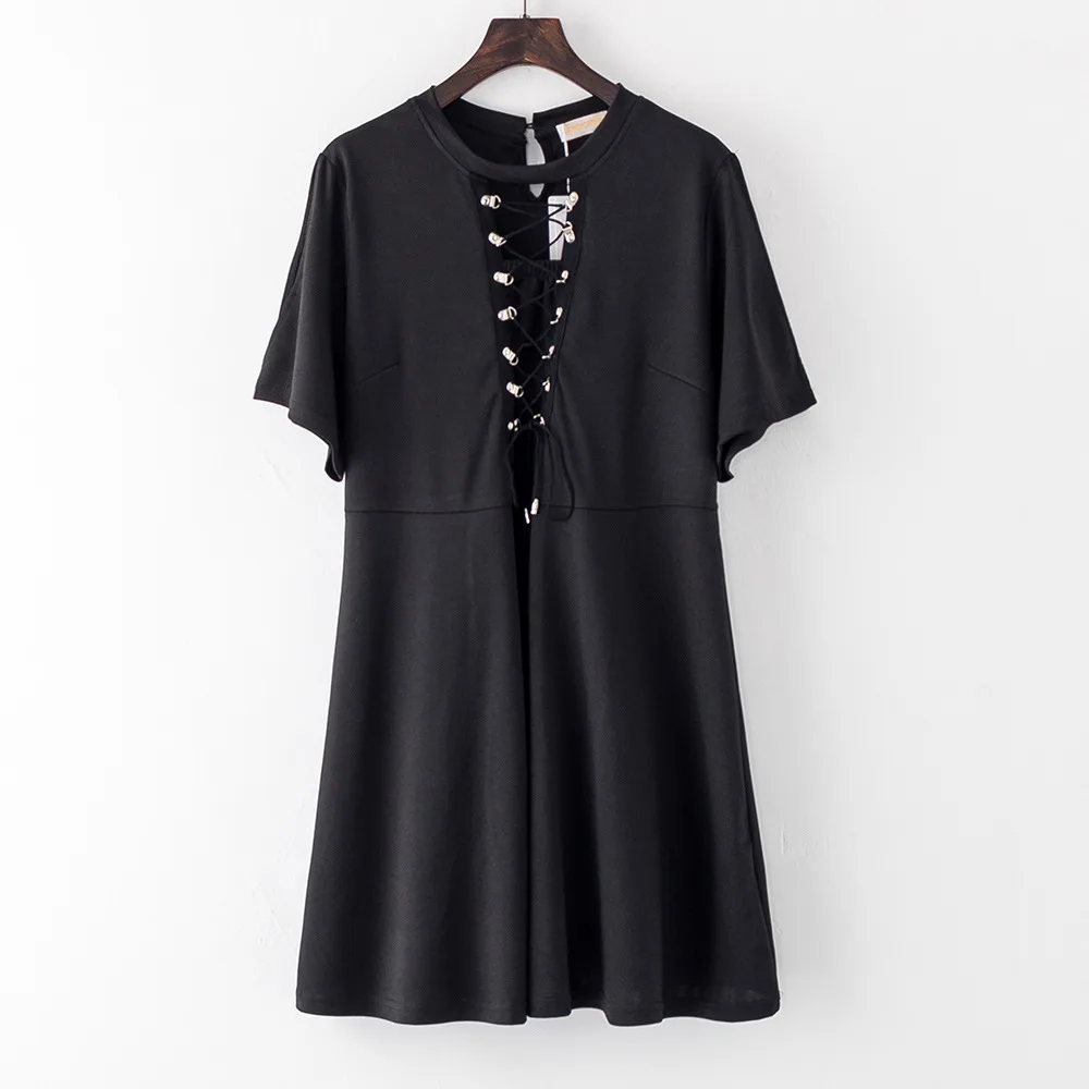 2018 New Harajuku Lace Up Hollow Out Black Dress Summer Short Sleeve A-Line Darkless Punk Rock Women Slim Dresses Plus Size 5XL
2018 New Harajuku Lace Up Hollow Out Black Dress Summer Short Sleeve A-Line Darkless Punk Rock Women Slim Dresses Plus Size 5XL